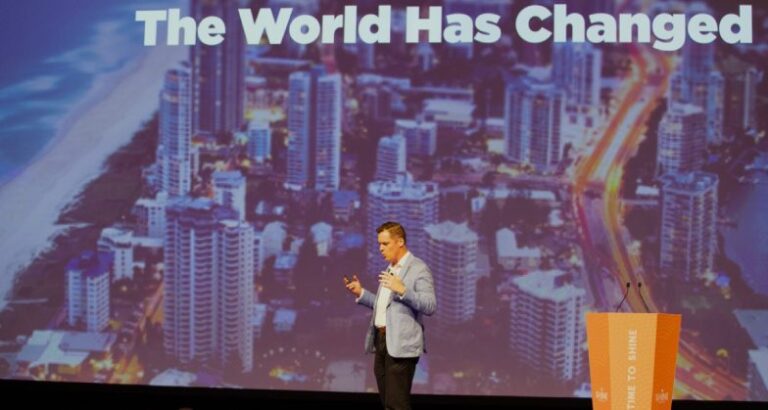 Brett Wiskar Keynote Speaker presenting to Conference Audience on the Gold Coast